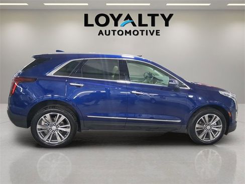 Used 2025 Cadillac XT5 Premium Luxury w/ Technology Package image 6