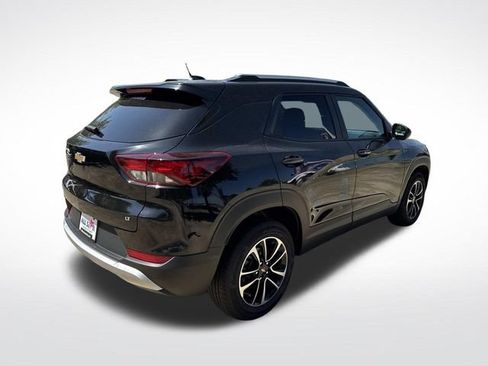 Used 2025 Chevrolet TrailBlazer LT FWD image 9