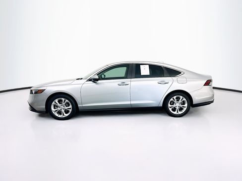 Used 2025 Honda Accord LX image 4