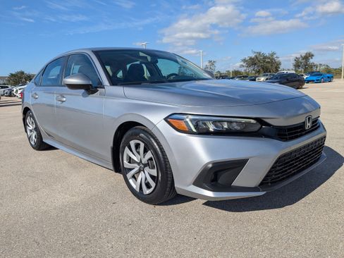 Used 2024 Honda Civic LX image 2