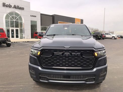 New 2026 RAM 1500 4x4 Crew Cab image 16