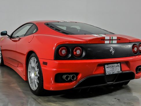 Used 2004 Ferrari 360 Challenge Stradale RWD image 10