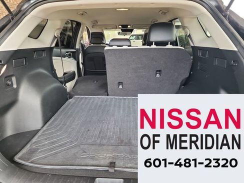 Used 2023 Kia Sportage EX image 28