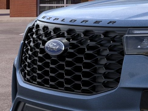 New 2026 Ford Explorer ST-Line w/ ST-Line Street Pack RWD image 17