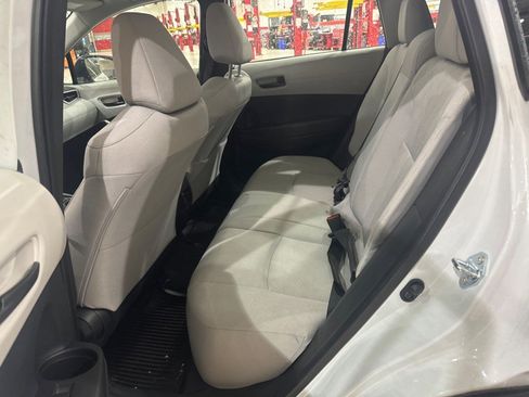 Used 2025 Toyota Corolla Cross L FWD image 44