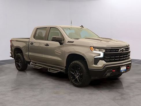 Certified 2023 Chevrolet Silverado 1500 LT Trail Boss w/ LPO, Dark Essentials Package AWD/4WD image 3