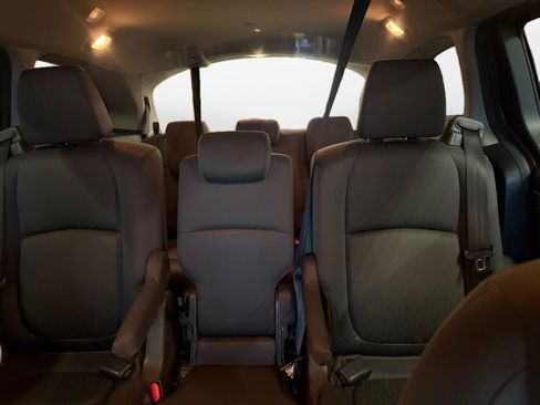Used 2018 Honda Odyssey EX image 15
