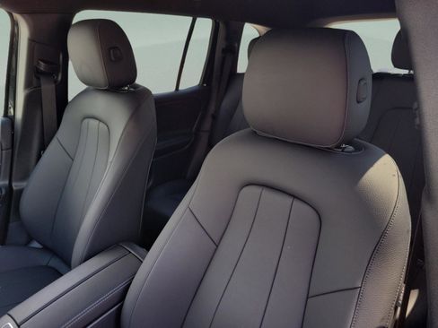 Certified 2026 Mercedes-Benz GLB 250 image 21