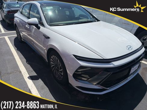 New 2026 Hyundai Sonata Limited FWD image 1