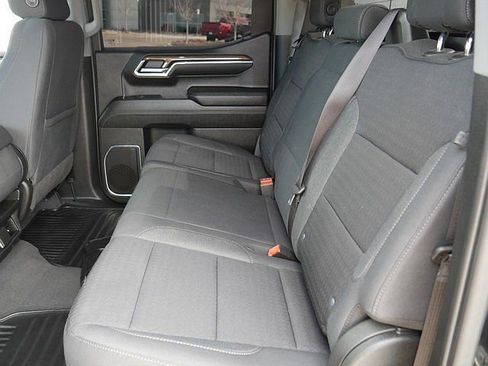 Used 2023 Chevrolet Silverado 1500 LT image 16