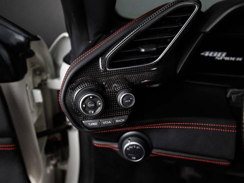 Used 2016 Ferrari 488 Spider Spider image 17