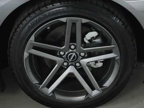 Used 2024 Nissan Z Sport w/ Floor Mat Package image 9