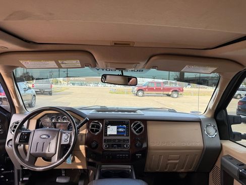Used 2012 Ford F350 Lariat w/ Lariat Ultimate Pkg AWD/4WD image 24