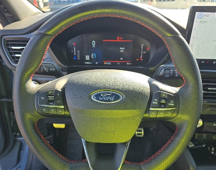 Certified 2023 Ford Escape ST-Line w/ Tech Pack #1 FWD image 13