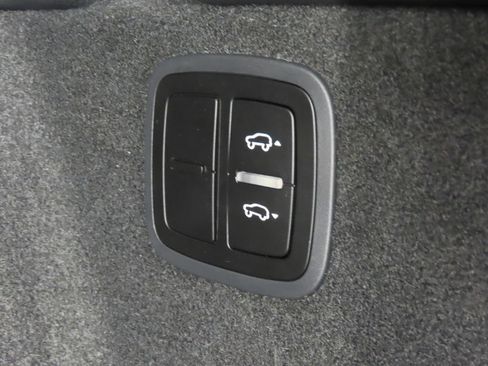 New 2026 Porsche Macan S AWD/4WD image 49