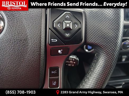 Used 2021 Toyota Tacoma TRD Sport image 31