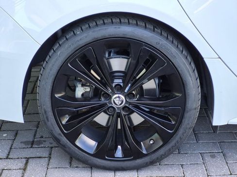 Used 2024 Jaguar XF R-Dynamic SE AWD/4WD image 19