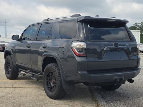 Used 2024 Toyota 4Runner SR5 Premium w/ Moonroof Package RWD image 3
