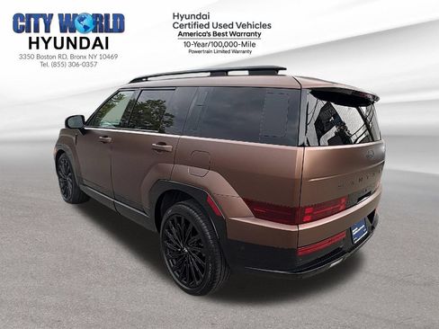 Used 2024 Hyundai Santa Fe Calligraphy AWD/4WD image 3