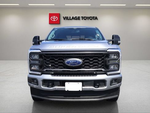 Used 2024 Ford F250 Lariat w/ Lariat Ultimate Package AWD/4WD image 8