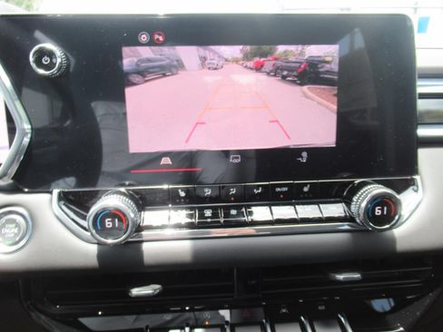 New 2026 GMC Canyon Elevation w/ Convenience Package RWD image 28