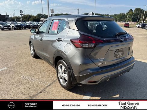 Certified 2025 Nissan Kicks Play S image 4