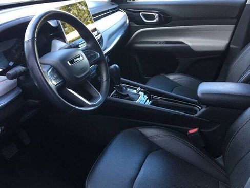 Used 2022 Jeep Compass Limited AWD/4WD image 16