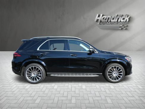 Used 2024 Mercedes-Benz GLE 350 4MATIC w/ AMG Line Exterior image 10