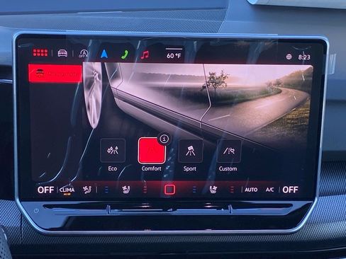 New 2026 Volkswagen GTI SE image 6