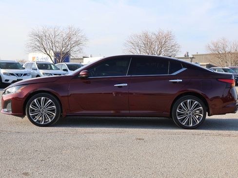 Used 2024 Nissan Altima 2.5 SL image 8