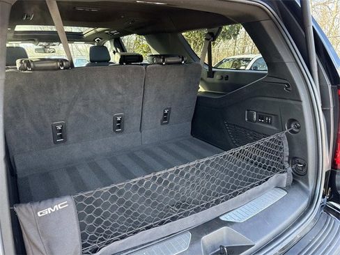 Used 2022 GMC Yukon XL Denali w/ Max Trailering Package image 12