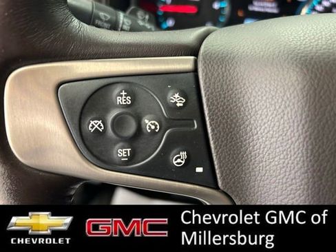 Used 2017 GMC Sierra 2500 Denali w/ Duramax Plus Package AWD/4WD image 18