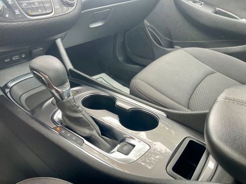 Used 2024 Chevrolet Malibu LT image 14