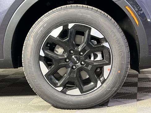 New 2026 Kia Sorento S image 10