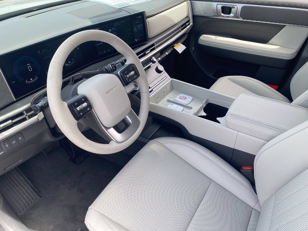 Certified 2026 Hyundai Santa Fe SEL AWD/4WD image 18