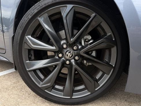Used 2025 Toyota Corolla SE FWD image 10