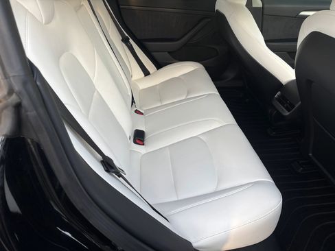 Used 2022 Tesla Model 3 Standard Sedan 4D image 14