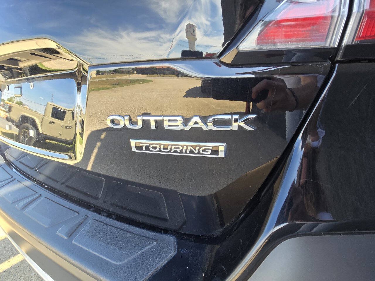 Used 2020 Subaru Outback Touring w/ Popular Package #2 AWD/4WD image 8
