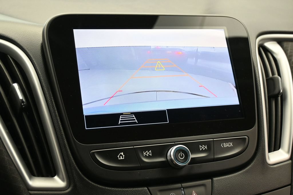 Used 2024 Chevrolet Malibu LT FWD image 18