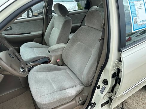 Used 2004 Kia Optima FWD image 9