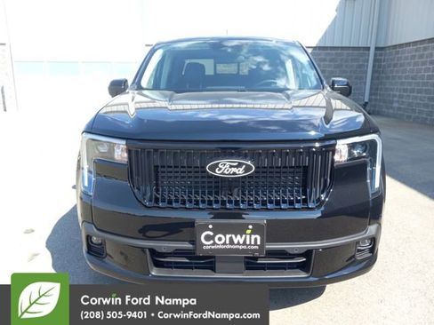 New 2025 Ford Maverick Lobo image 8