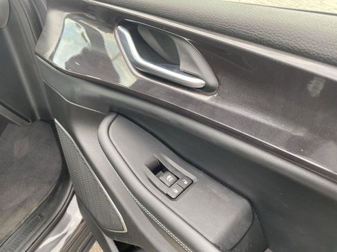 Used 2022 Jeep Grand Cherokee Altitude AWD/4WD image 35