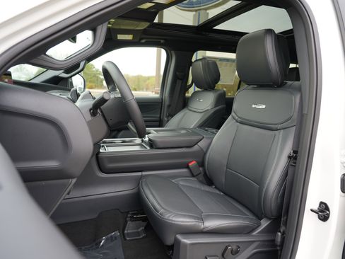 New 2026 Ford Expedition Platinum AWD/4WD image 14