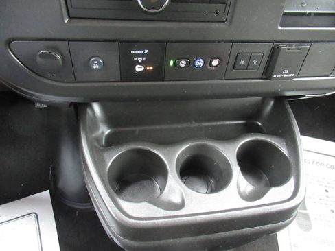 Used 2025 Chevrolet Express 3500 LT w/ LT Preferred Equipment Group RWD image 21