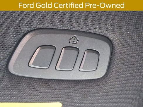 Certified 2022 Ford F250 Lariat w/ Tremor Off-Road Package image 31