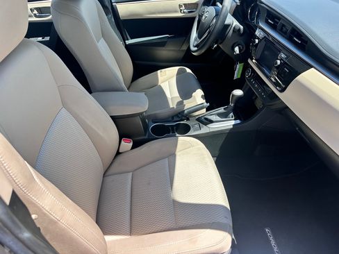 Used 2016 Toyota Corolla LE w/ Protection Package FWD image 9