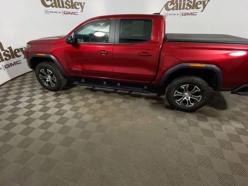 Used 2023 GMC Canyon AT4 w/ Technology Package image 5