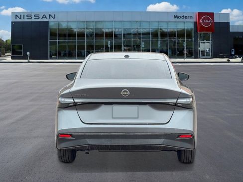 New 2026 Nissan Sentra SV FWD image 4