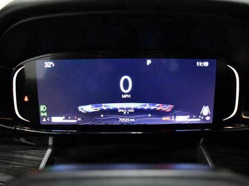 Used 2022 Jeep Wagoneer Series II w/ Flexible Seating Group image 12