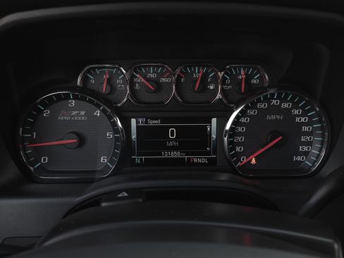 Used 2018 Chevrolet Silverado 1500 LTZ Z71 w/ LTZ Plus Package image 18